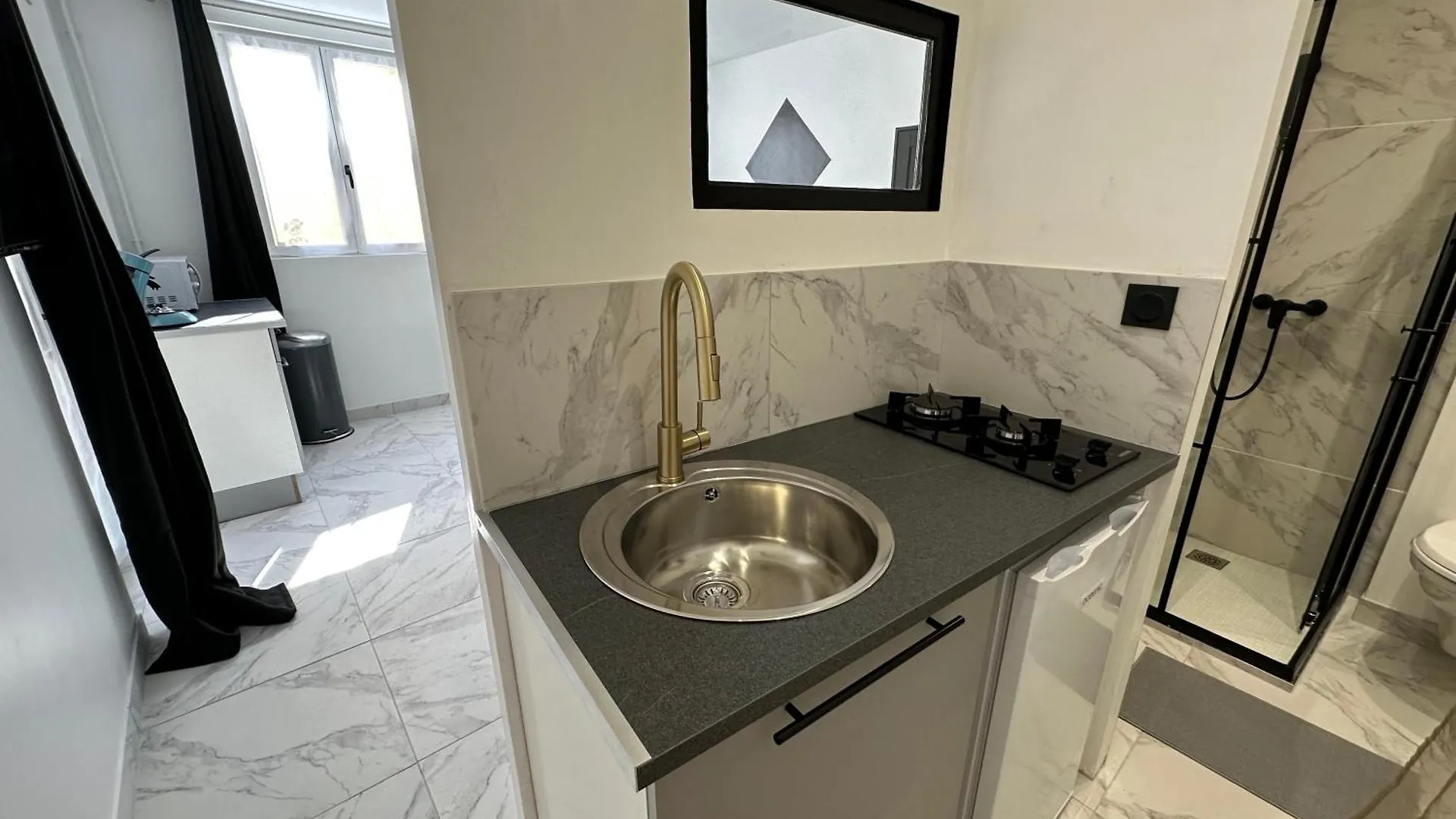 Appartamento Studio Black And White Mentone Francia