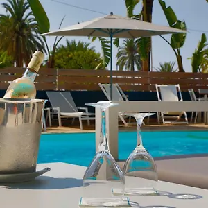 4* Hotell Napoleon
